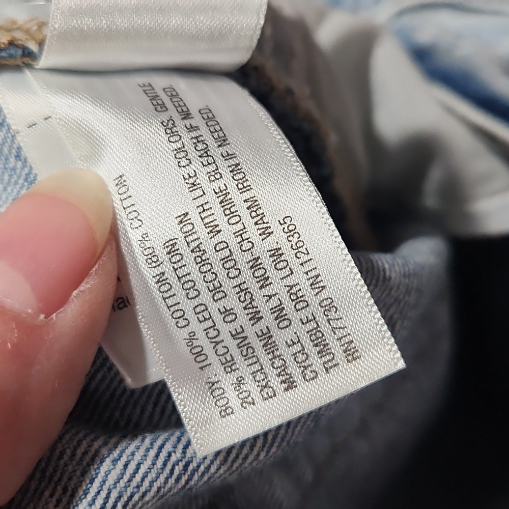 Euc Universal Threads White Patch Threaded Lightw… - image 8